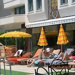 公寓式酒店 Lila