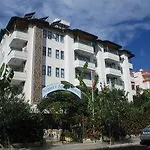 Hotel de apartamente Lila 2*