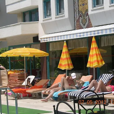 Lägenhetshotell Lila