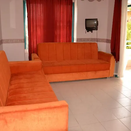 Lila Lejlighedshotel