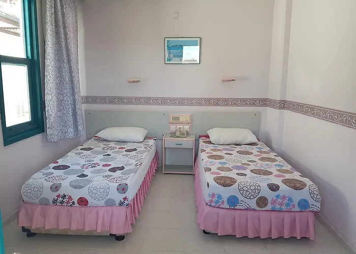 Apartmanhotel Lila 2*